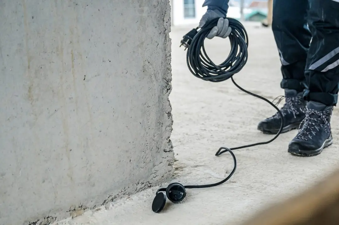 Brennenstuhl BREMAXX Verlengkabel 15m - 3500W - IP44 - Zwart