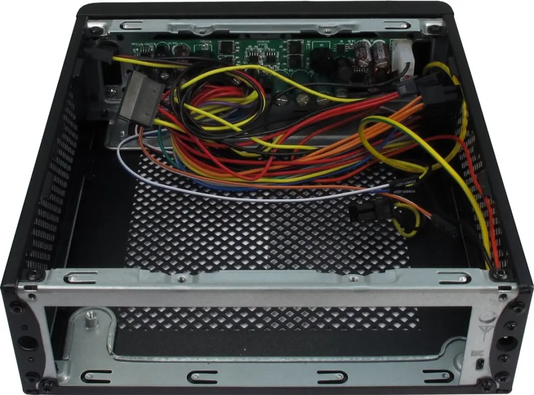INTER-TECH ITX-601 Desktop Behuizing 60W - Zwart
