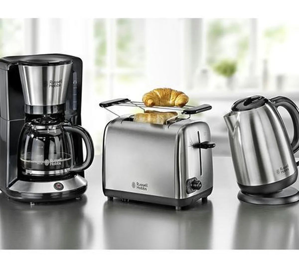 Russell Hobbs Adventure Brushed 23912-70 Waterkoker 1,7L - 2400W - RVS - afbeelding 6 van 6