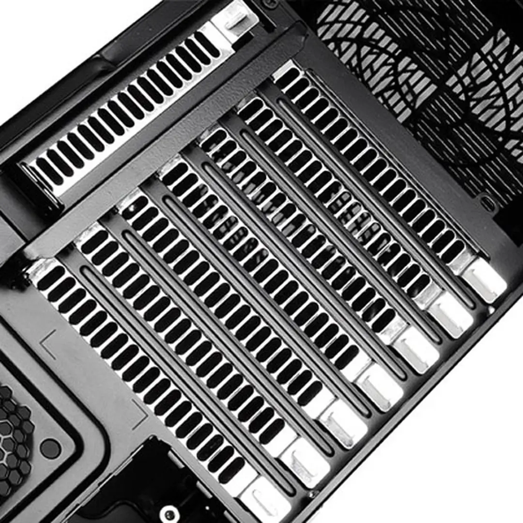 SilverStone GD09B-C HTPC - Zwart