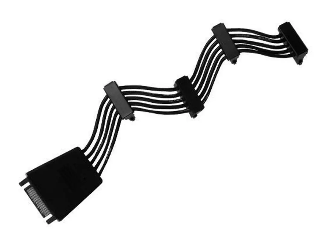 SilverStone CP06-E4 SATA-kabel 0,19m - Zwart
