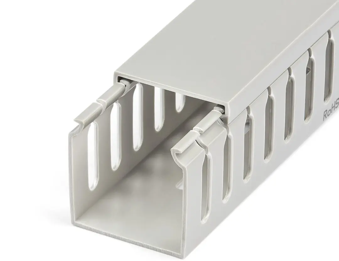 Startech Kabelgoot 50x50mm 2m - 8mm Sleuven - Grijs