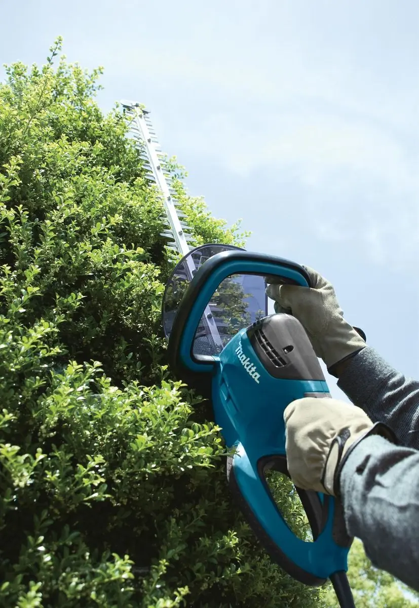 Makita UH4570 Elektrische Heggenschaar 550W - 45cm - afbeelding 6 van 6