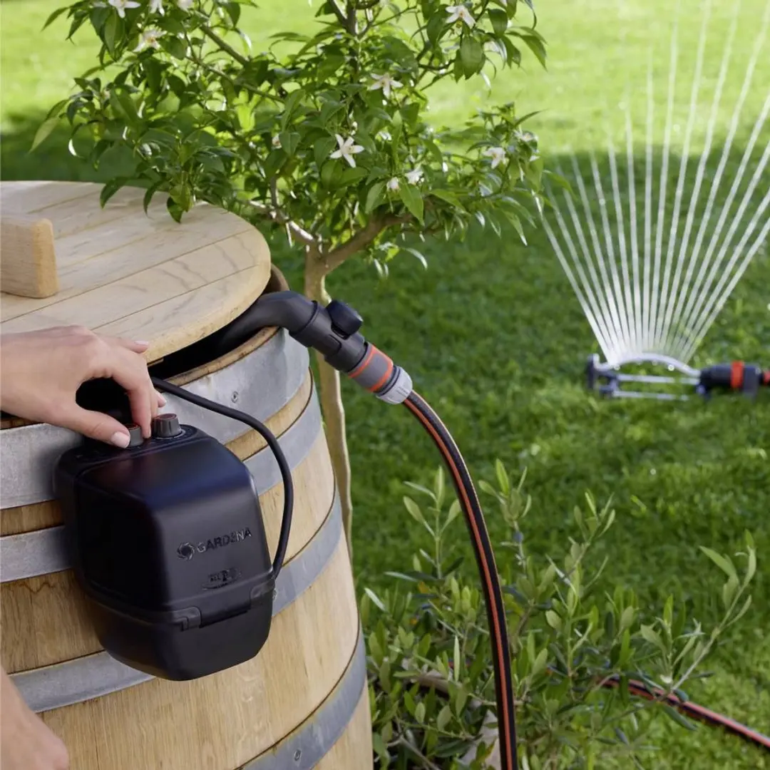 Gardena Accu Regentonpomp 2400 ComfortAutomatic 18V - 2400 l/h