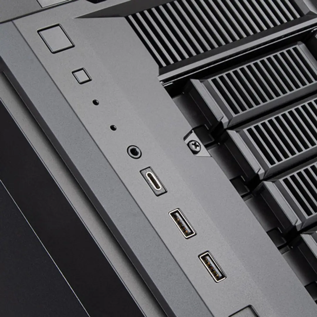 SilverStone CS382 Behuizing - 10x 2.5" 9x 3.5" 1x 5.25" - Zwart