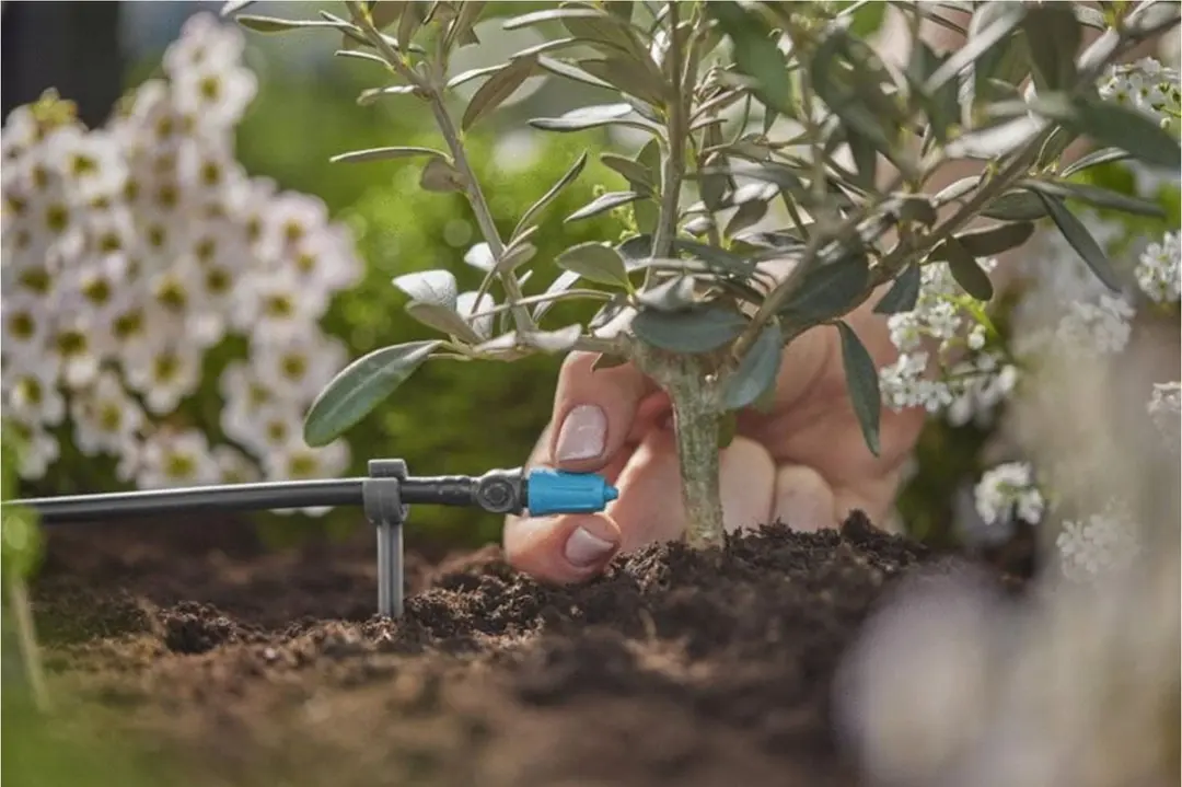 Gardena Micro-Drip Verstelbare Einddruppelaar 0-15 l/u - 10 Stuks