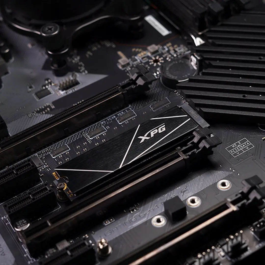 ADATA GAMMIX S70 Blade AGAMMIXS70B-1T-CS - 1TB