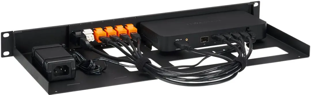 Rackmount.IT RM-SW-T14 Rack Firewall - Zwart