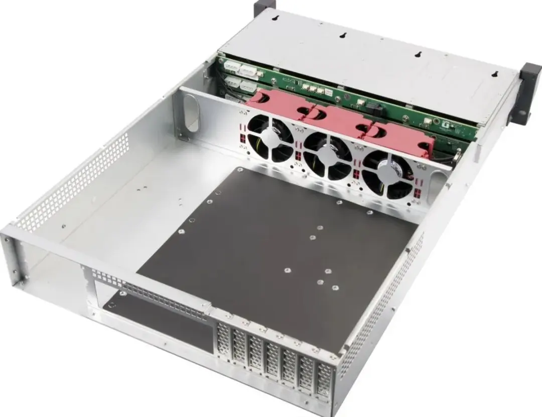 SilverStone SST-RM22-312 Drive Housing - Zilver/Zwart