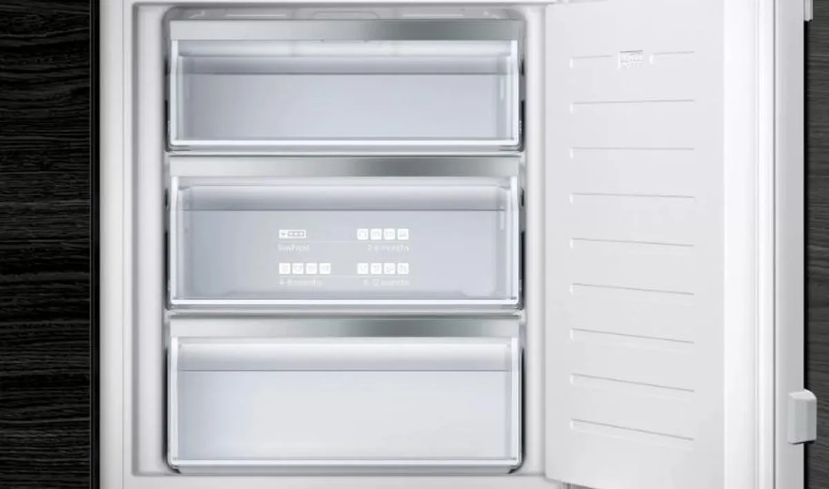 Siemens iQ500 GI11VADE0 Inbouwvriezer 72L