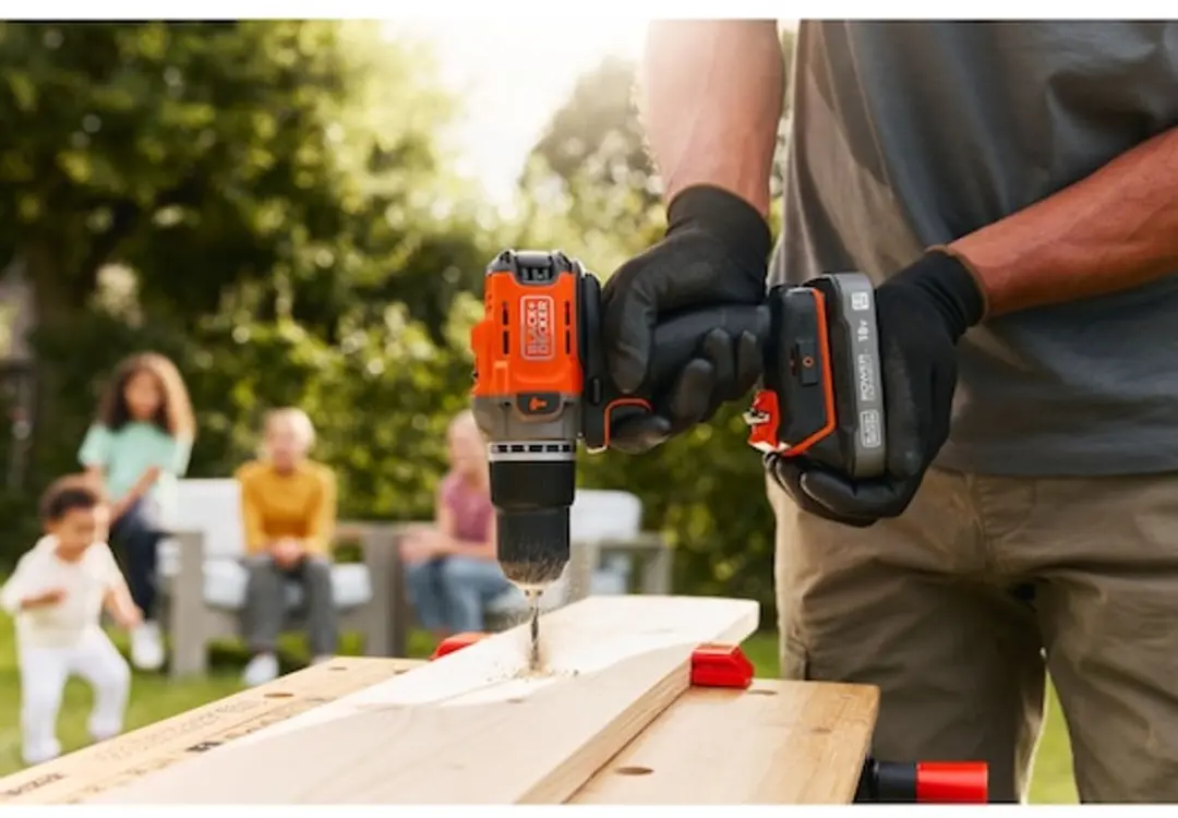 BLACK+DECKER BCD383D1XC-QW Accu-klopboormachine 18V - 2 snelheden
