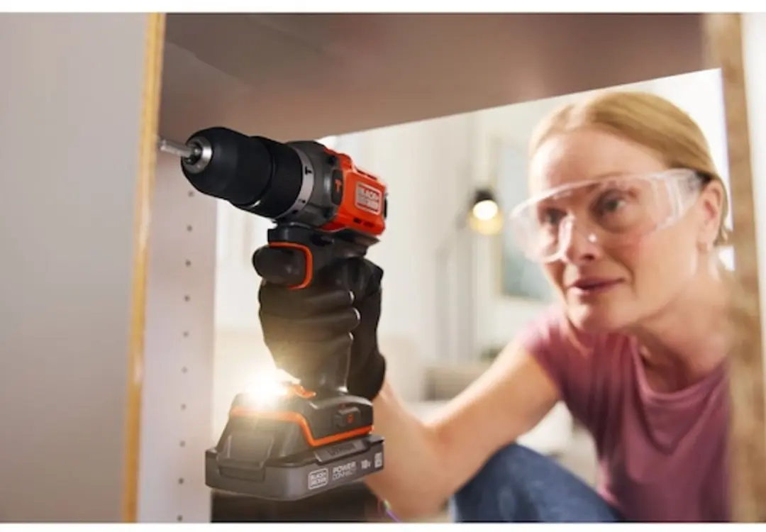 BLACK+DECKER BCD383D1XC-QW Accu-klopboormachine 18V - 2 snelheden - afbeelding 6 van 6
