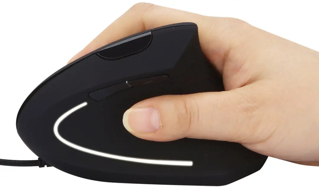 Sandberg 630-14 Ergonomische Verticale Muis - Rechts - Bedraad - 2400 DPI - Zwart