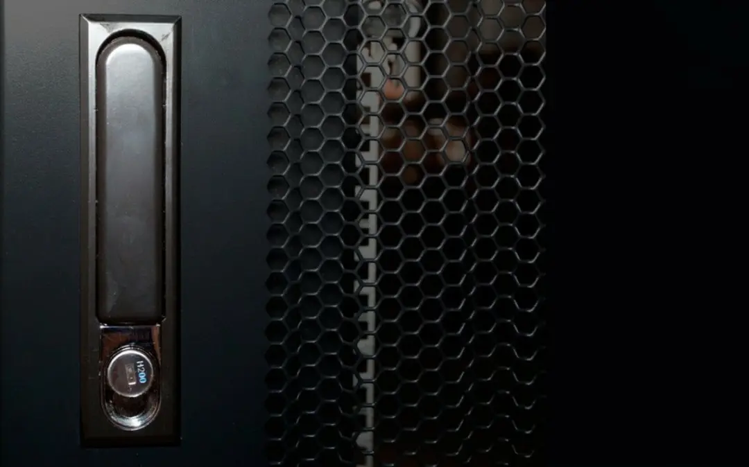 DSIT DS6618PP Serverkast 19U 600x600x1000mm - Zwart