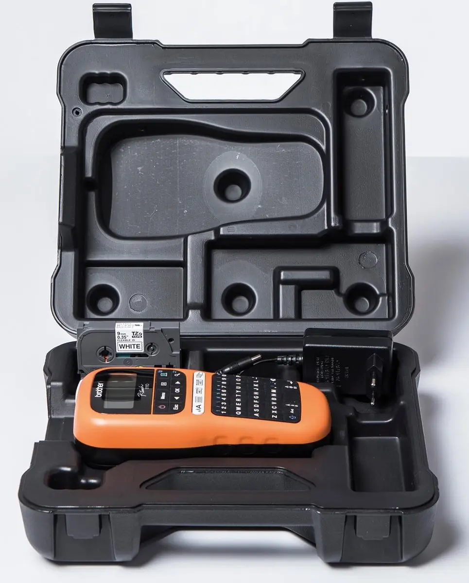 Brother PT-E110VP Labelprinter - 200 Symbolen - Zwart/Orange