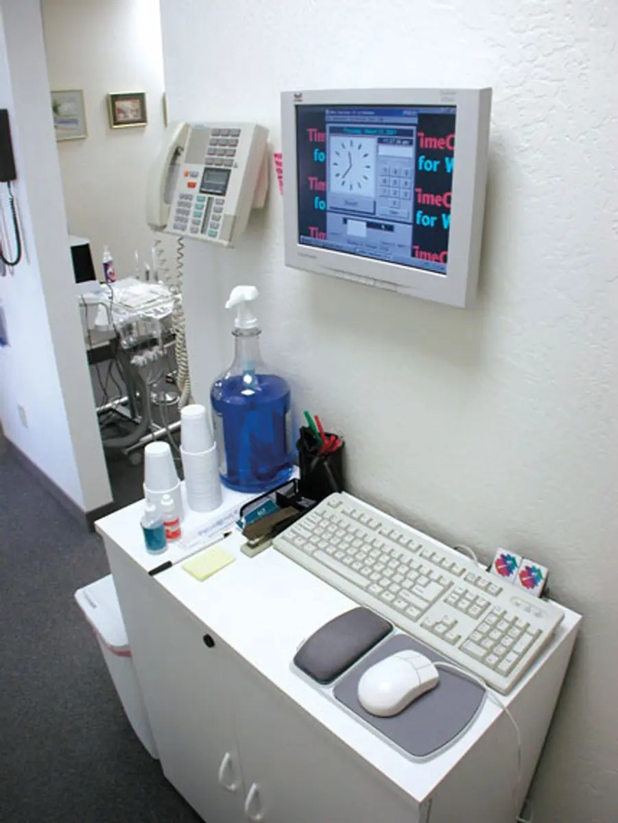 Ergotron FX30 Wandbeugel 27" - Zwart