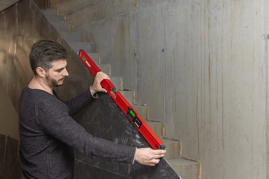 Sola RED 180 Digital Waterpas 180cm - Bluetooth