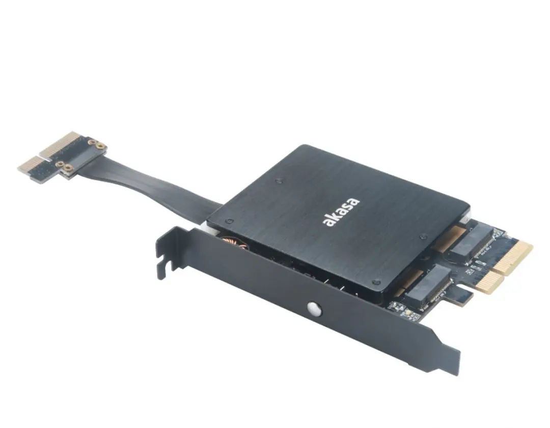 Akasa AK-PCCM2P-04 M.2 PCIe Adapter - RGB & Koeling
