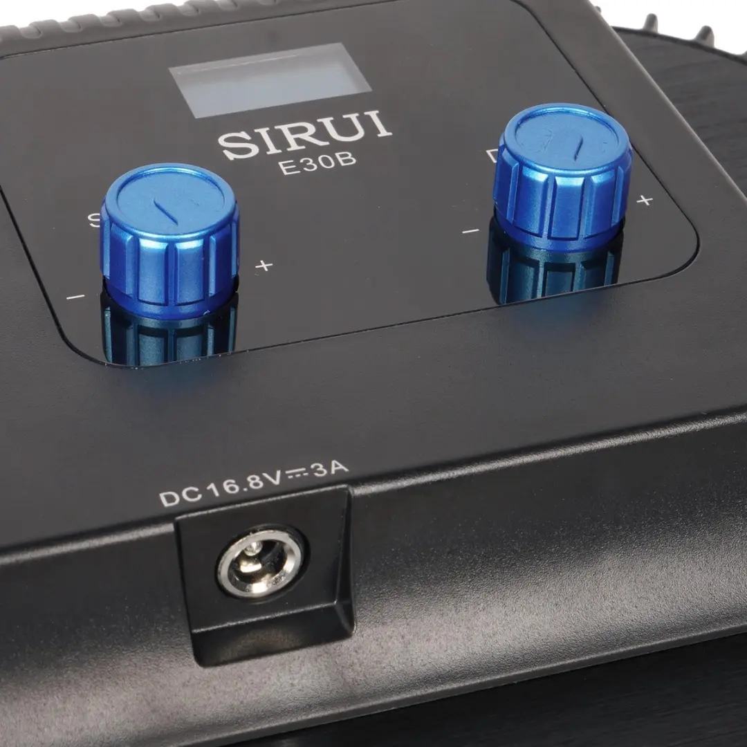 Sirui Bi-Color LED Video Paneel E30B - Mat