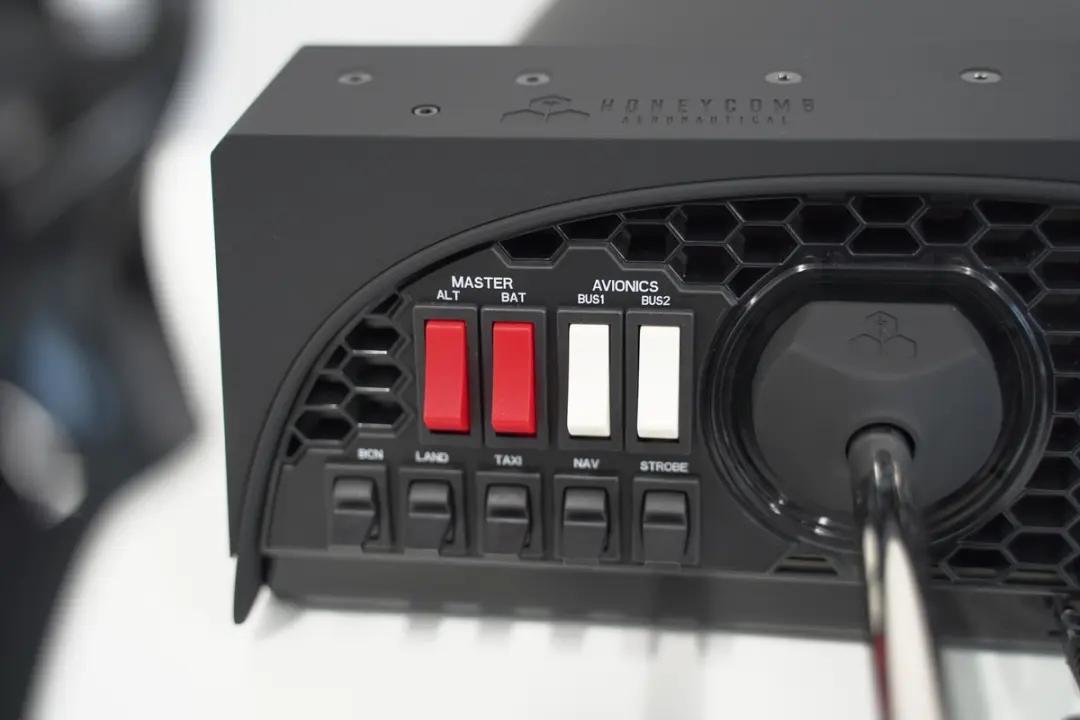Honeycomb Alpha Flight Controls SB003011 - Yoke & Switch Panel