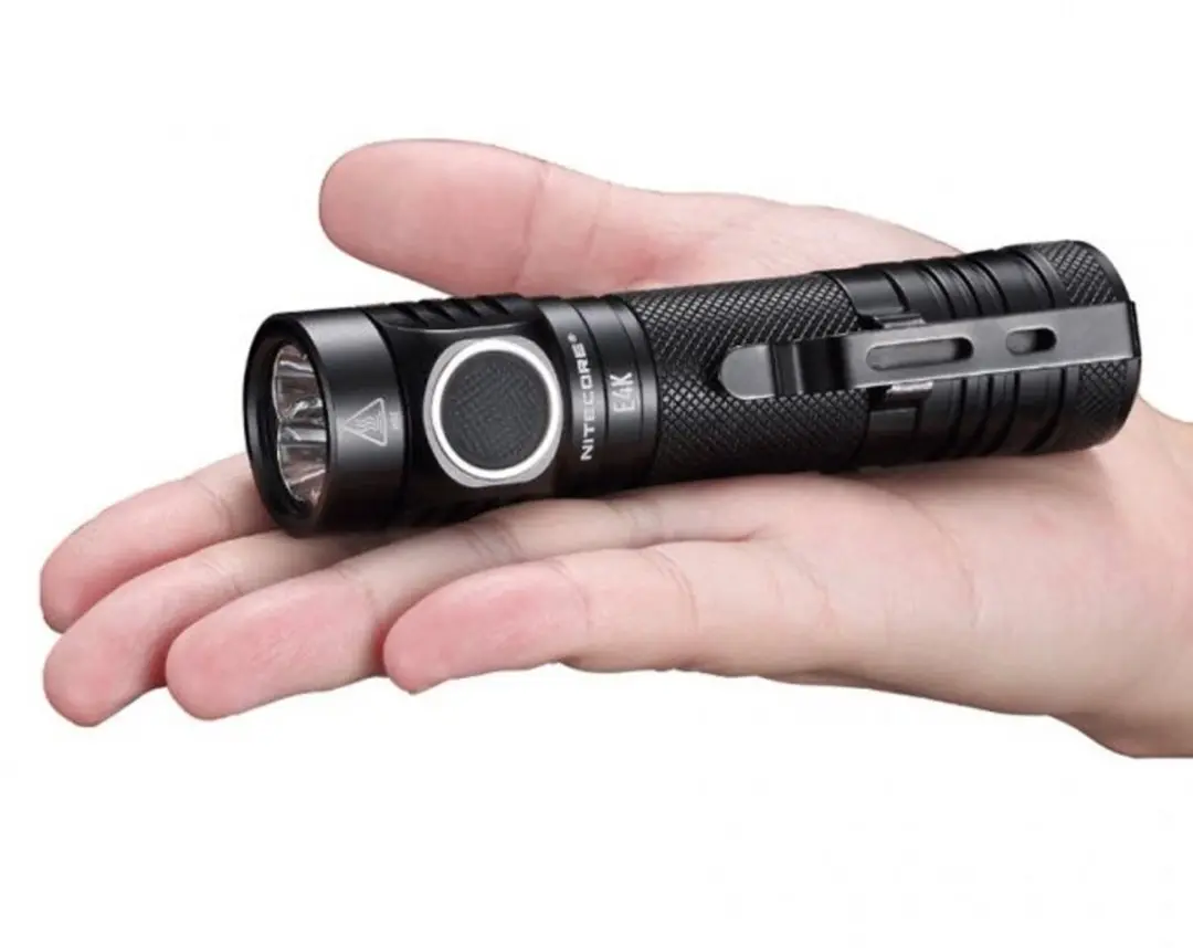 Nitecore E4K Zaklamp - 4400 Lumen - Zwart - afbeelding 2 van 6