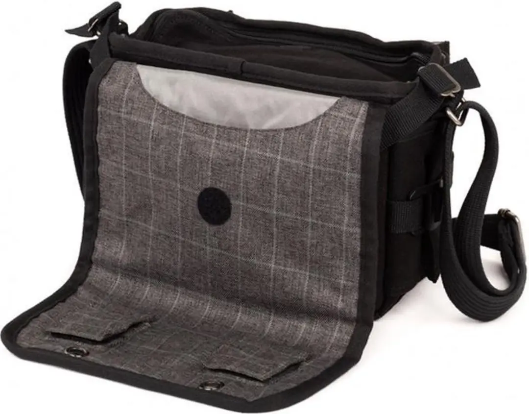 Think Tank Retrospective 5 V2.0 Schoudertas - 2 Lenzen - Zwart