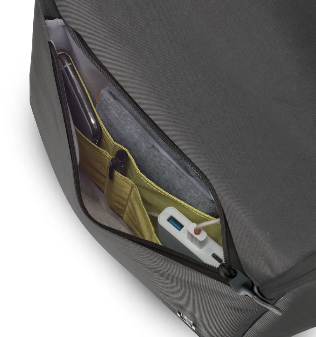 Dicota D31874-RPET Laptoptas 15.6" - Zwart