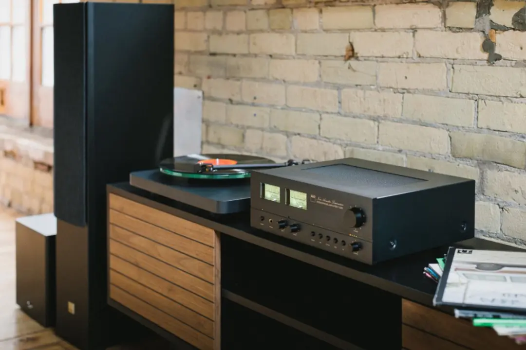 NAD C 3030 Streaming Versterker