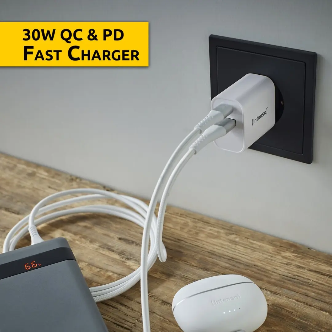 Intenso W30AC 30W USB-C & USB-A Adapter - Wit