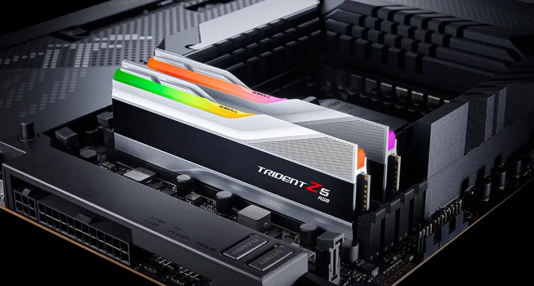 G.Skill Trident Z5 RGB F5-5600J4040C16GX2-TZ5RS DDR5 - 32GB (2x16GB)