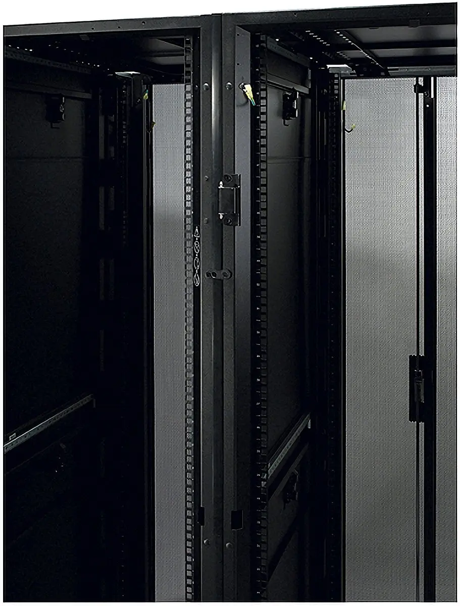 APC NetShelter SX Trim Kit AR7600 - afbeelding 3 van 5