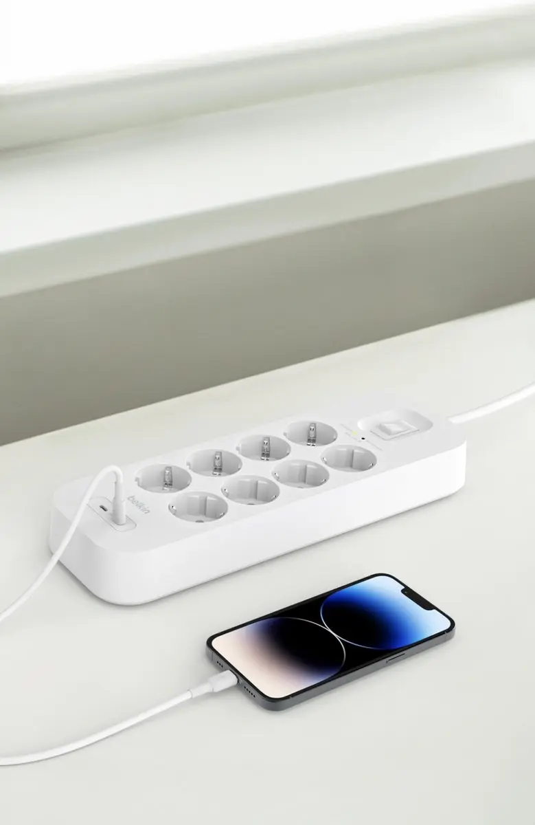 Belkin Spanningsbeveiliger 8 Stopcontacten 900W - 2m Wit