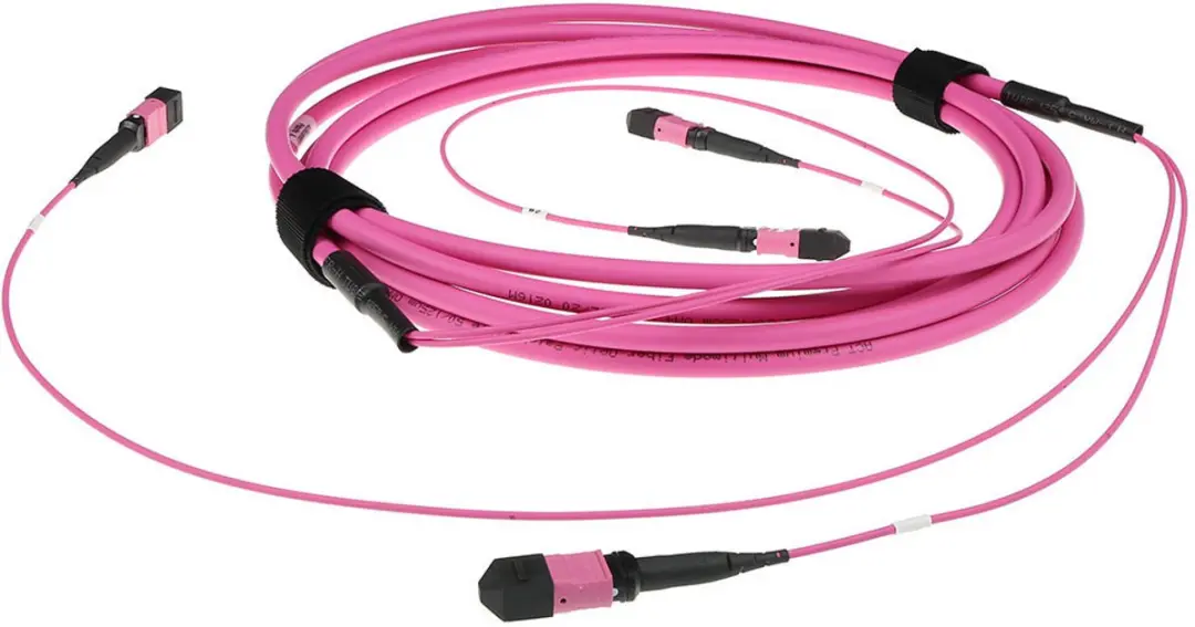 ACT 15m Multimode OM4 Glasvezelkabel MTP/MPO