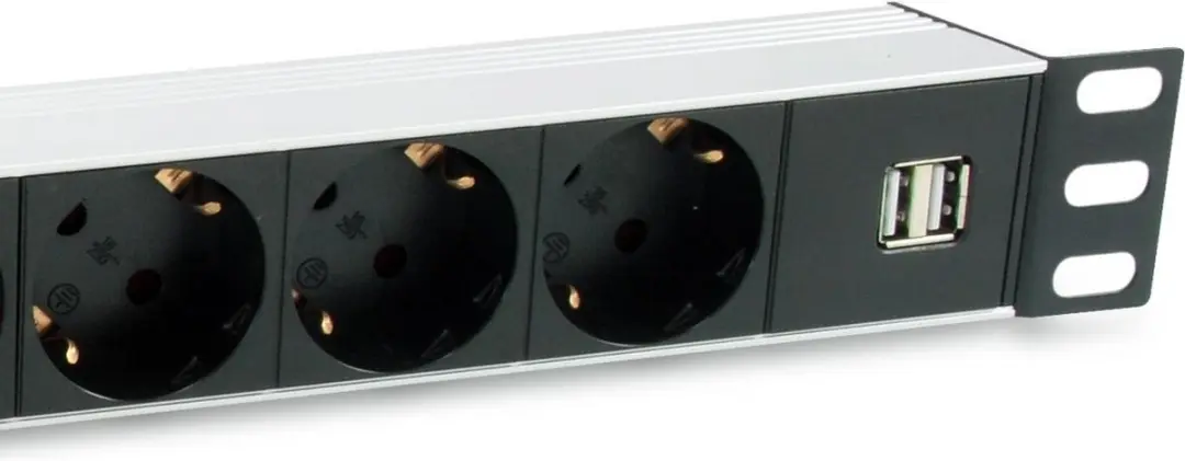 Equip 333315 7-voudige Contactdoos met Schakelaar - 3500W - Zwart