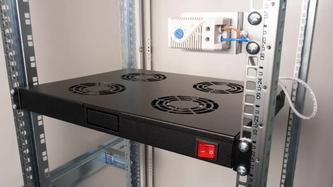 Equip EZF-4-B Rack Koelventilator - Zwart