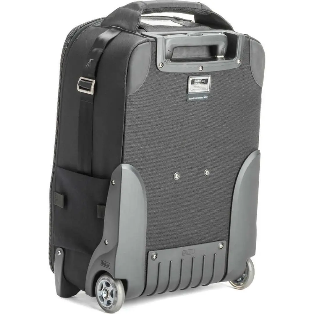 Think Tank Airport International v3.0 Handbagage 29.6L - 15 vakken - Zwart