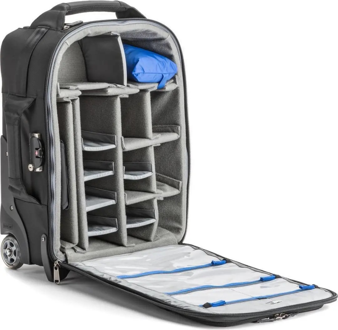 Think Tank Airport International v3.0 Handbagage 29.6L - 15 vakken - Zwart