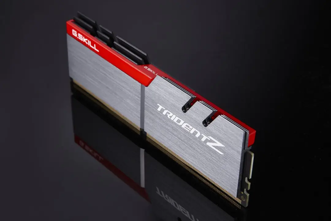 G.Skill Trident Z F4-3200C16D-32GTZ DDR4 Geheugen - 32GB (2x16GB)