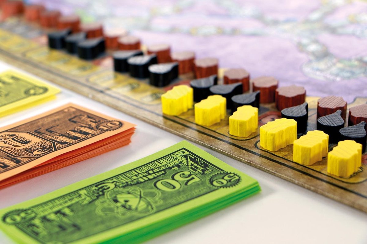 999 Games - Hoogspanning - logistiek en commercieel Bordspel - ook voor 2 spelers -