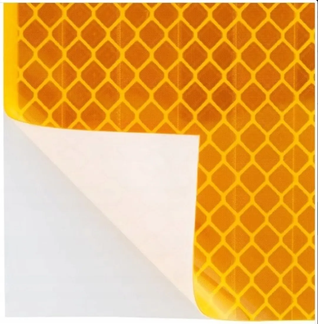 3M Reflecterende Contourmarkeringstape Geel - 1 Meter - afbeelding 2 van 6