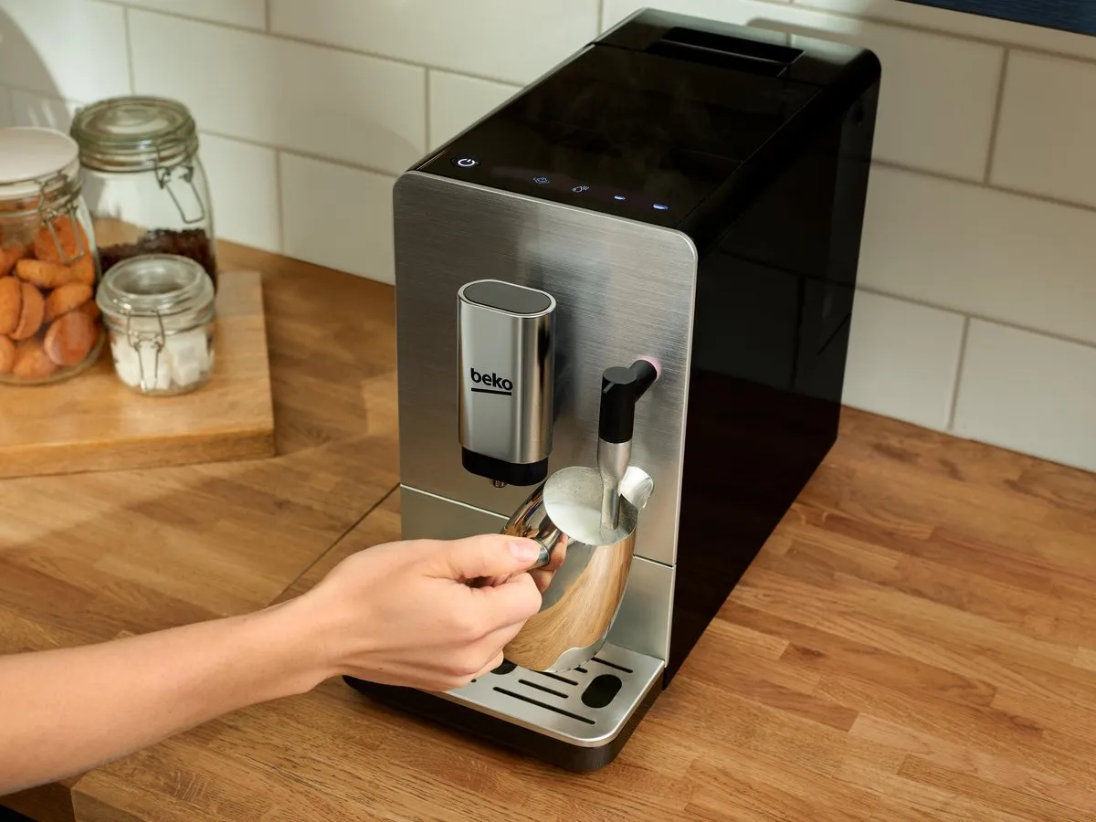 Beko CEG5311X Volautomatische Espressomachine - 1.5L - RVS