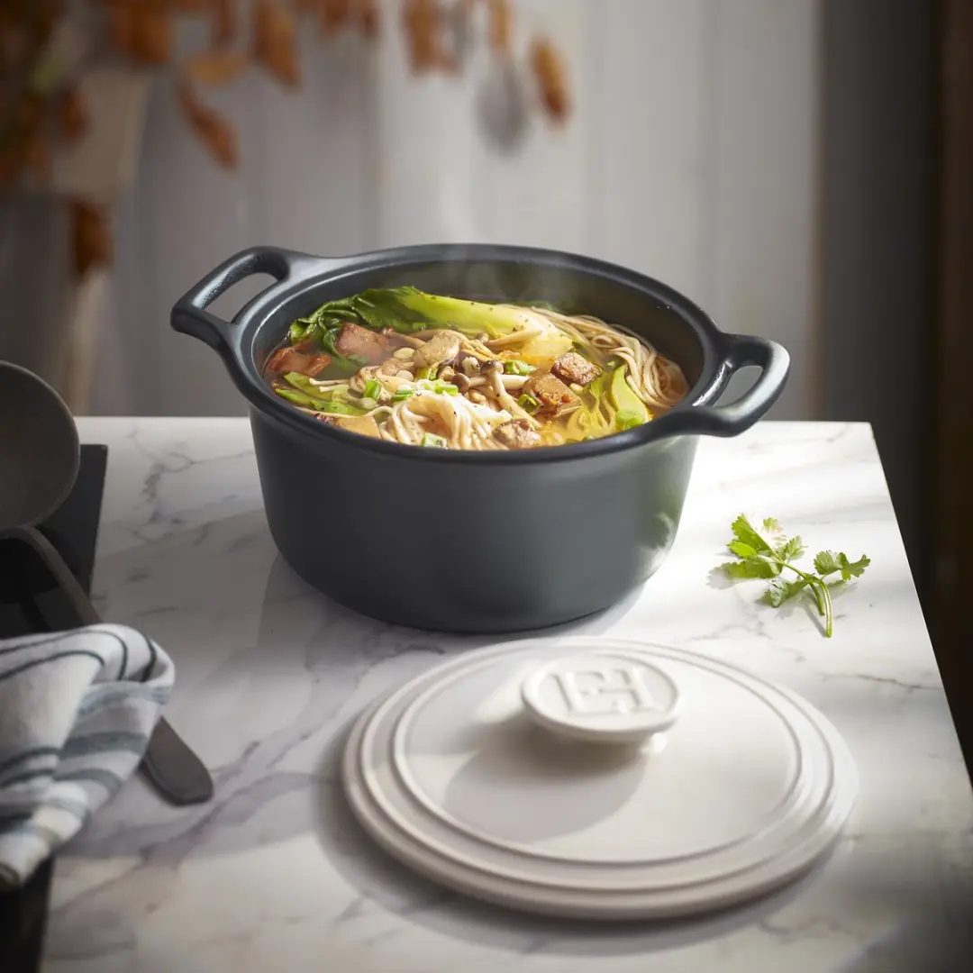Emile Henry Sublime+ Kookpan 5.5L - Ø265mm - Wit - afbeelding 6 van 6