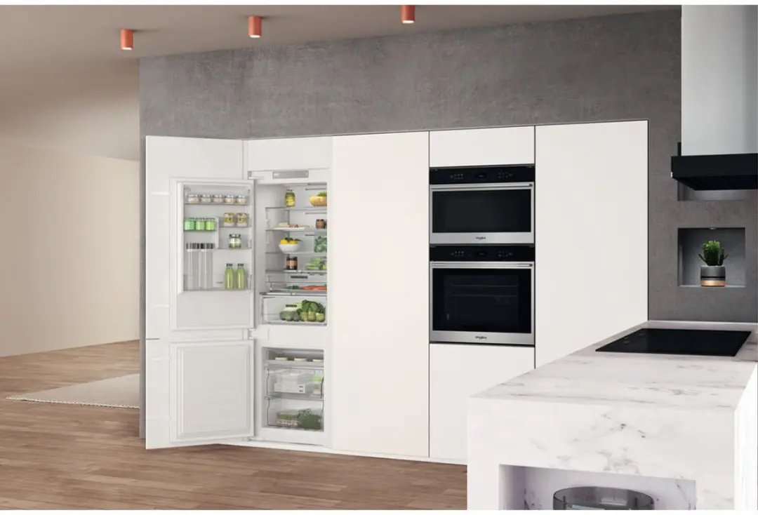 Whirlpool WHC18 T323 Inbouwkoelkast 250L - 5 Plateaus