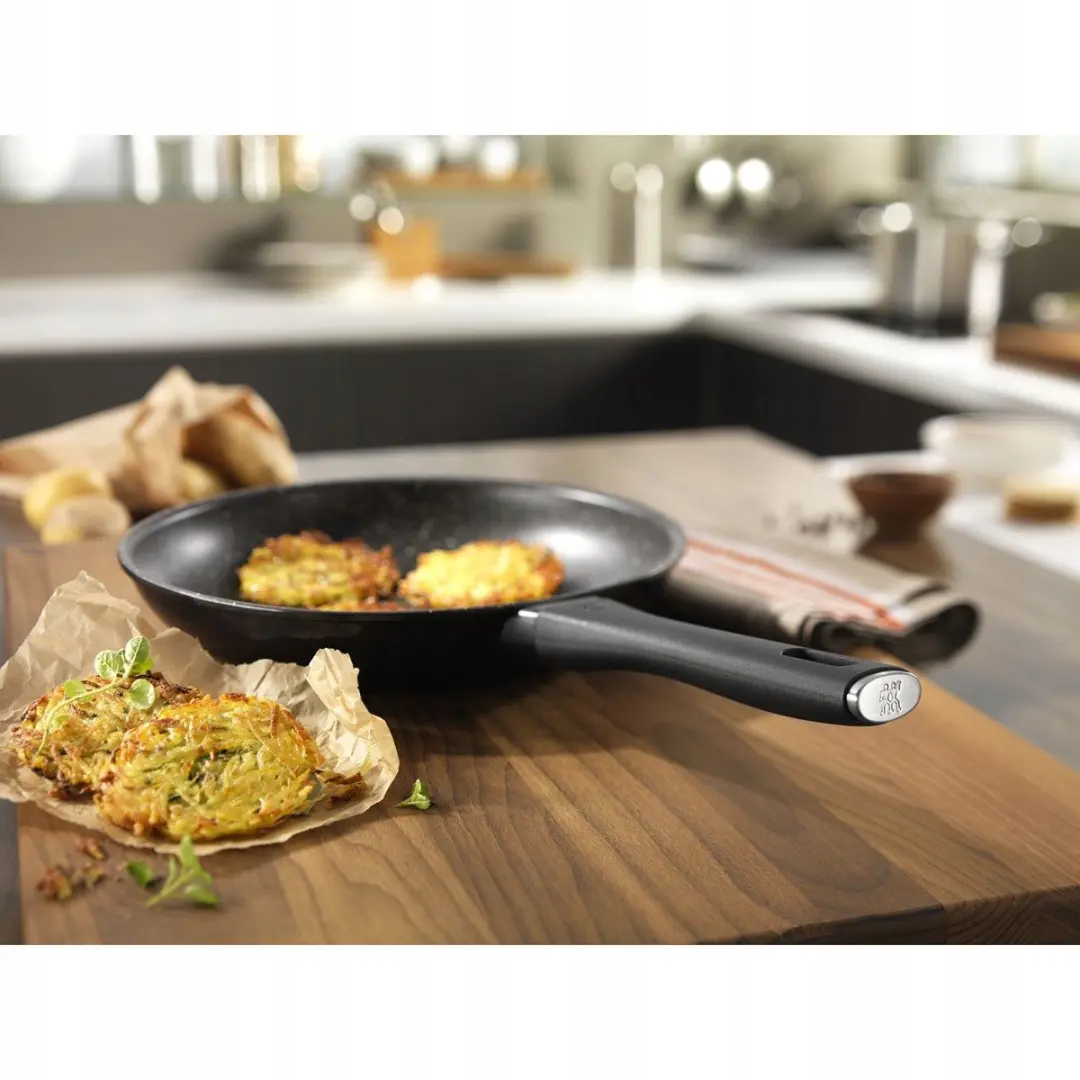 Zwilling Marquina Plus Granieten Koekenpan 28cm - Zwart
