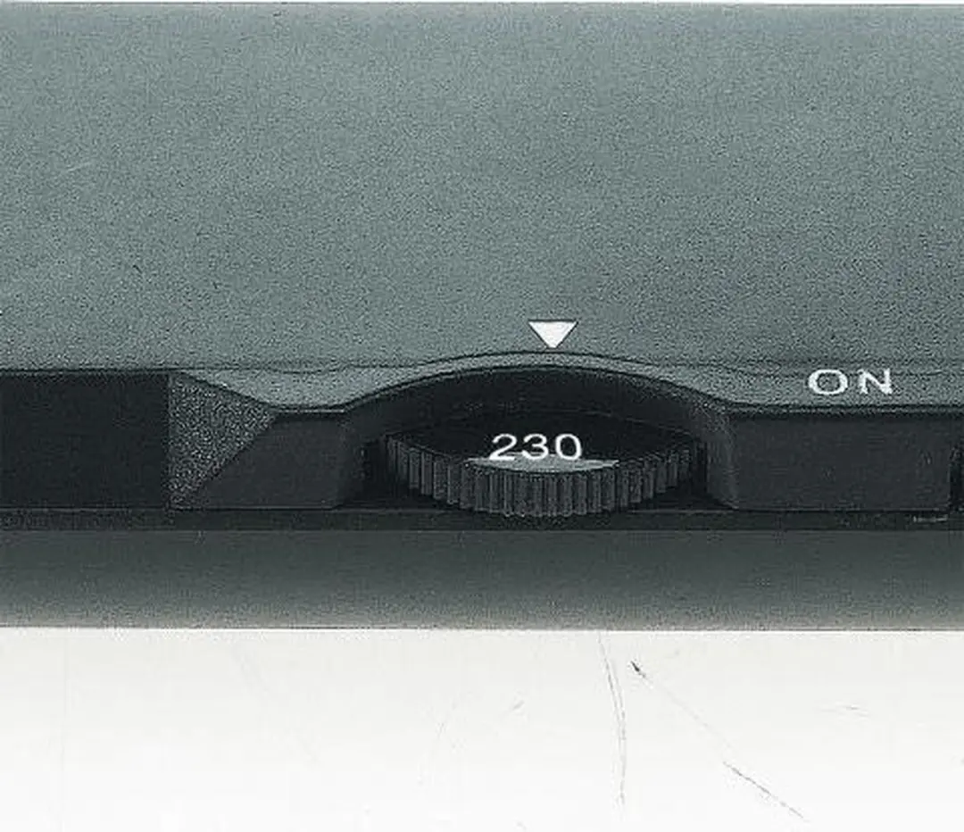 Ultron Mach 2 Diamond Stijltang - 4 standen - Zwart