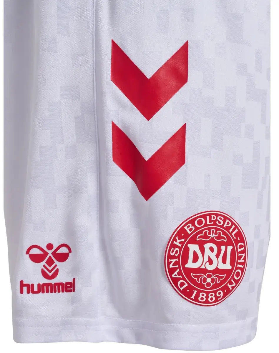 Hummel Korte Woning Denemarken 2024 Short - L - Wit/Tango Rood