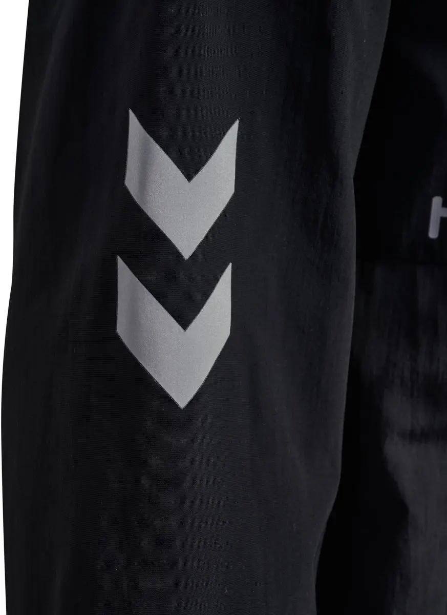 Hummel HMLBLAZE26 Athleisure Track Jacket - Zwart