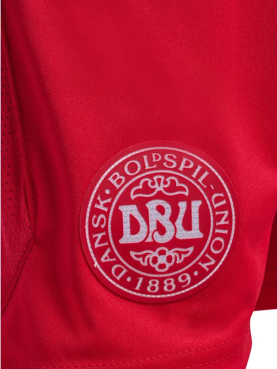 Hummel Korte Buitenbroek Denemarken 220457 - 14 jaar - Tangorood