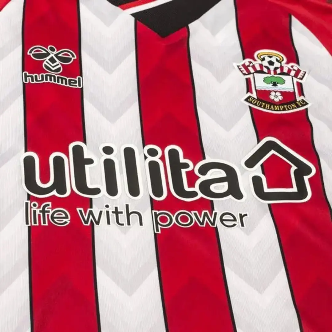 Hummel Thuisshirt Southampton 2021/22 - Kind - Rood/Wit