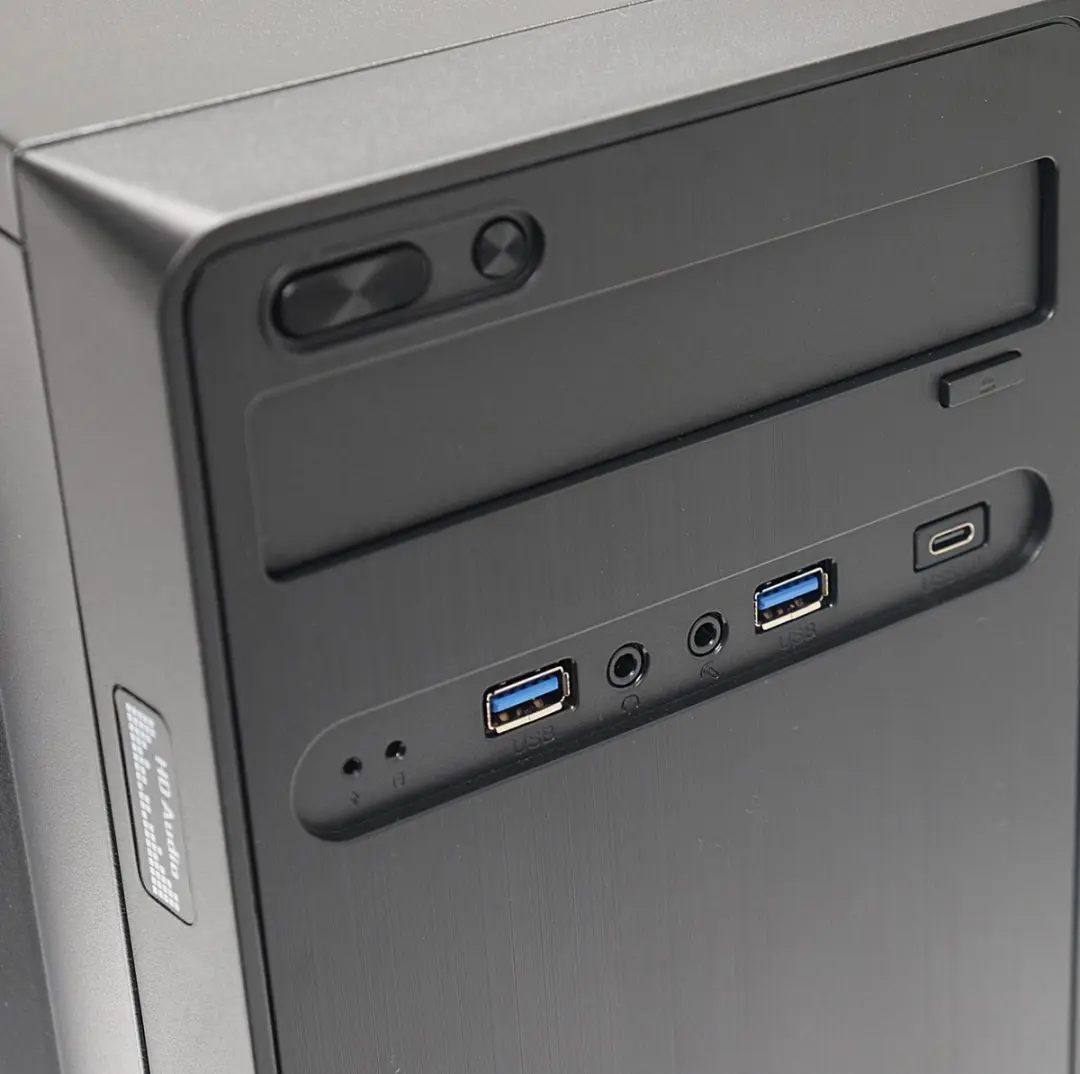 LC Power Micro-ATX Behuizing - 1x USB-C 2x USB3.0 - Zwart